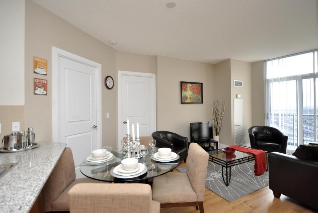 Urban Furnished Suites - Μισισάουγκα Εξωτερικό φωτογραφία