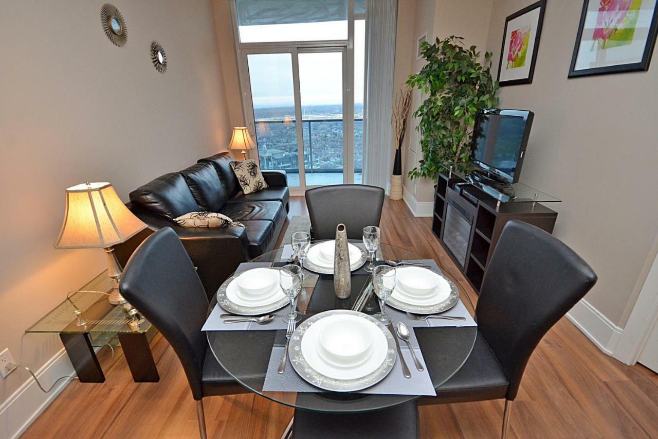 Urban Furnished Suites - Μισισάουγκα Εξωτερικό φωτογραφία
